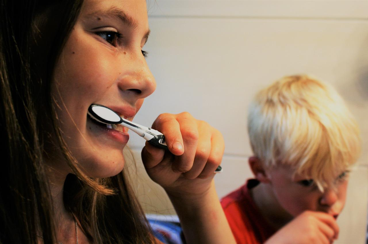 Kdy začít u miminek s péčí o zuby?